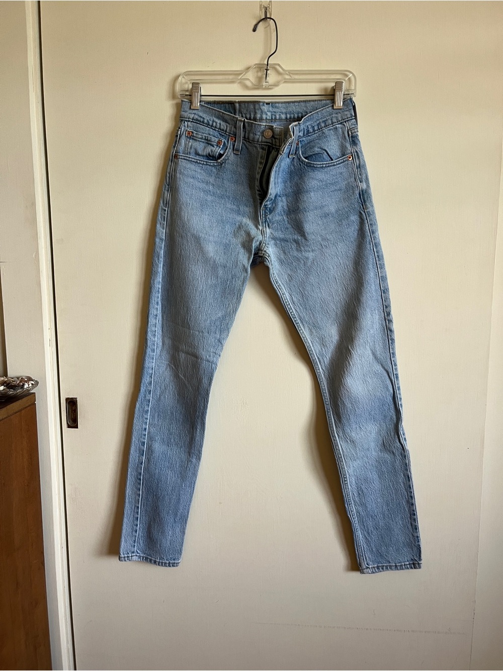 Vintage 512 Levi’s Classic Light Blue Men's Slim Straight Jeans